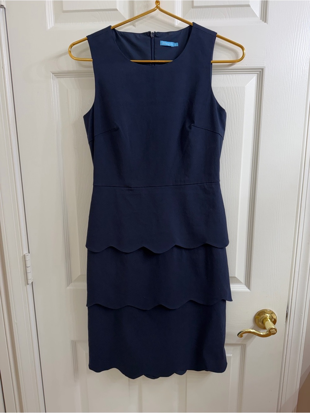 J. McLaughlin Navy Scalloped Tier Sheath Dress Size O